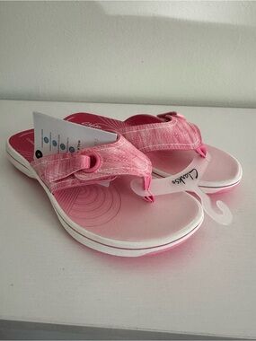 Clarks Pink Women's Casual Flip Sandals